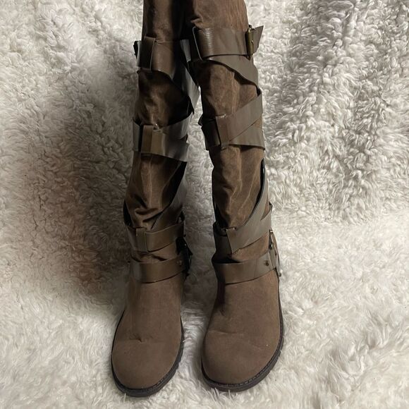 Shoe Dazzle Haley synthetic brown slip on riding boots Size 10W - Picture 5 of 10